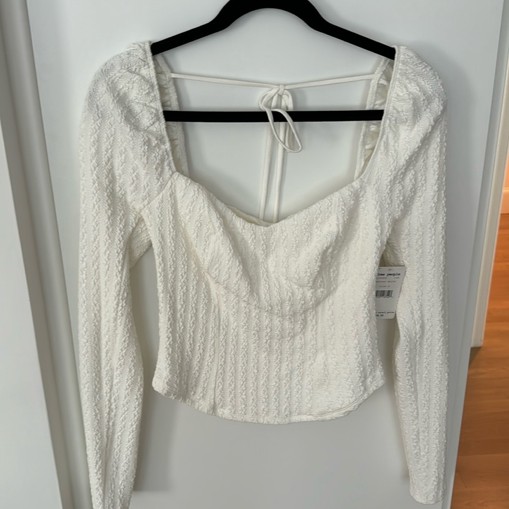Free People White blouse size S- BNWT